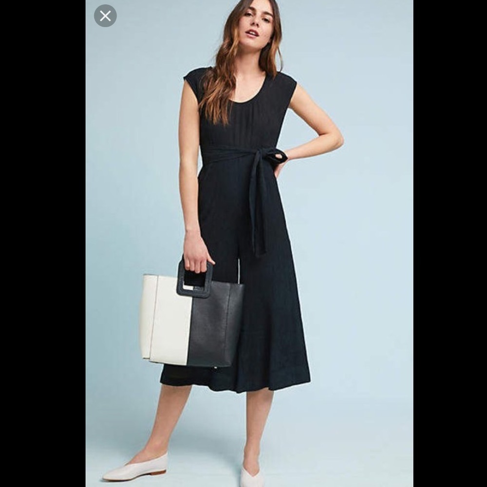 Anthropologie boho abbey gauzy cap sleeve waist tie cropped jumpsuit. Size 2